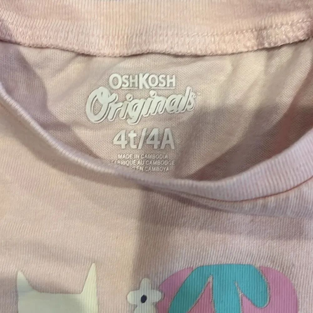 Cute tee  - Picture 2 of 3